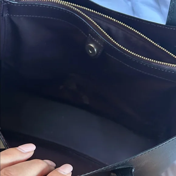 Coach Black Leather Tote with Gold Logo Plaque F48733 Avenue - Picture 6 of 12